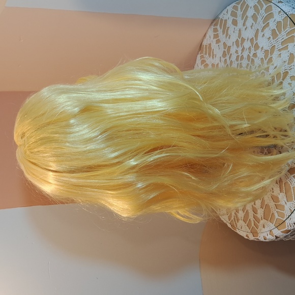 Halloween Blonde Wavy Wig with Bangs - Picture 4 of 7